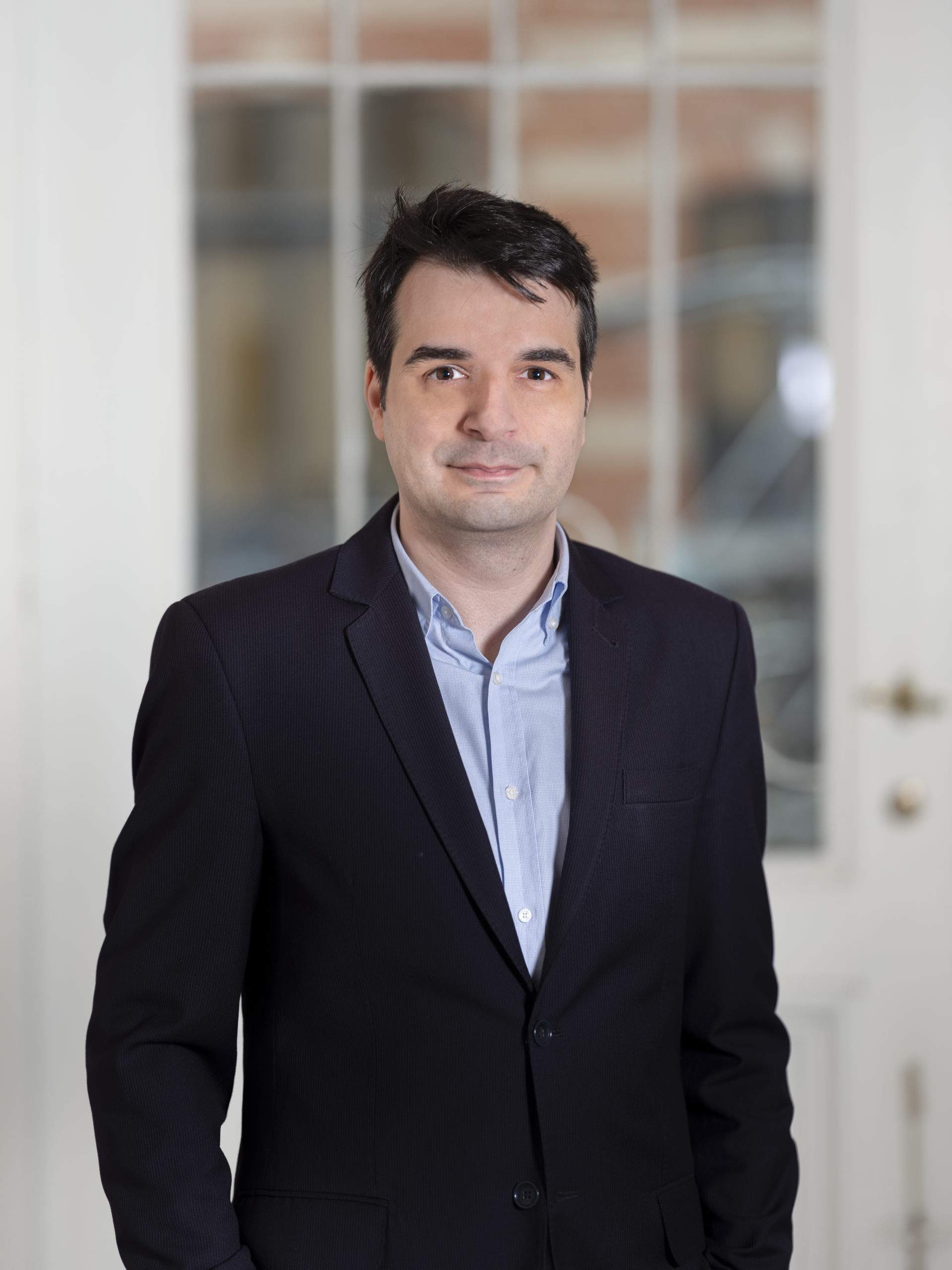Dan Stefanica